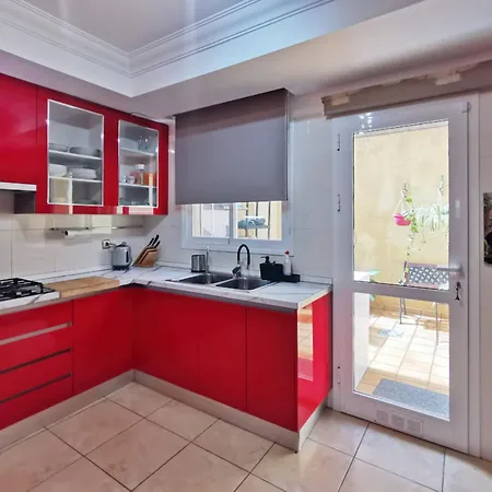 Live San Isidro Abuelos Apartment