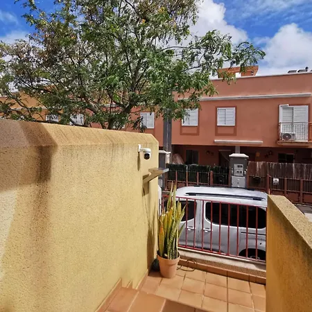 Live San Isidro Abuelos Apartment *